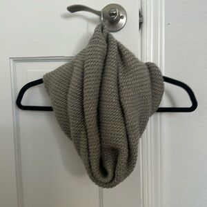 Neck Scarf!